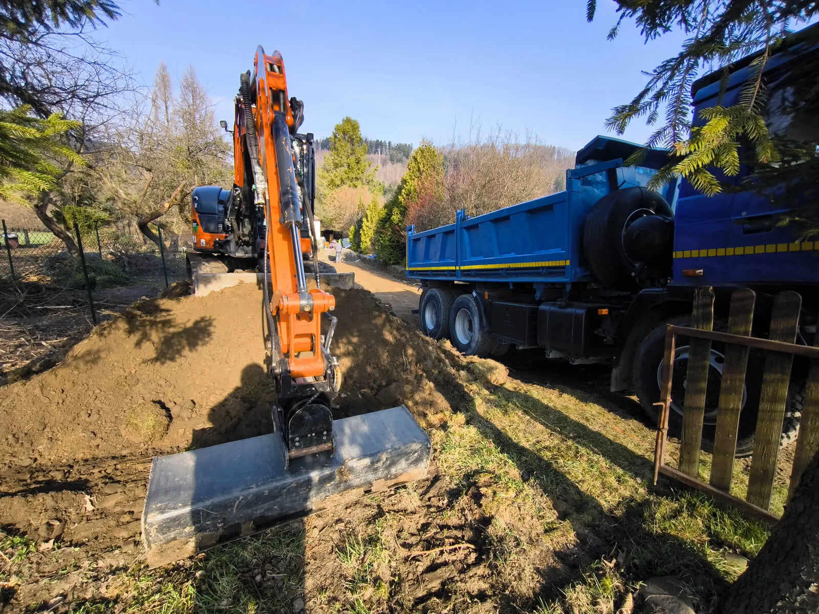 Stavebni stroje – realizace KVALITYSTAV s.r.o., Kopřivnice